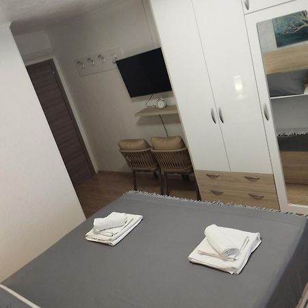 David I Rino Apartment Brela Room photo